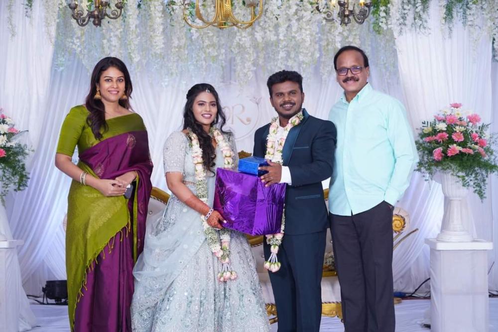 siren-movie-director-anthony-bhagyaraj-wedding-engagement-photos